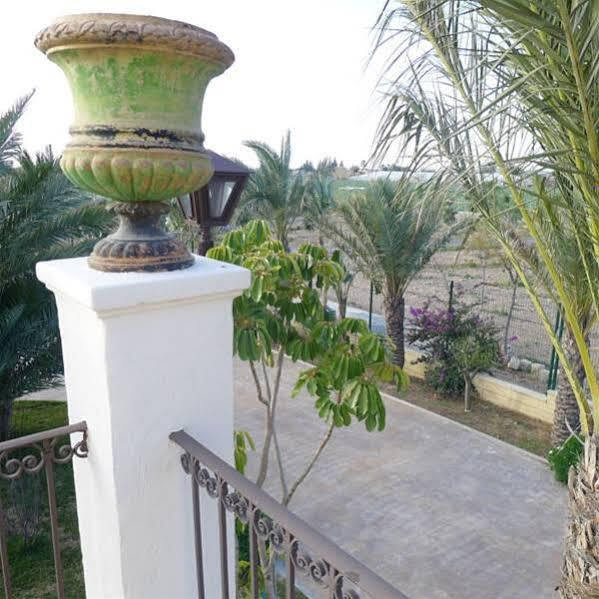 Finca Santa Barbara Elche Extérieur photo